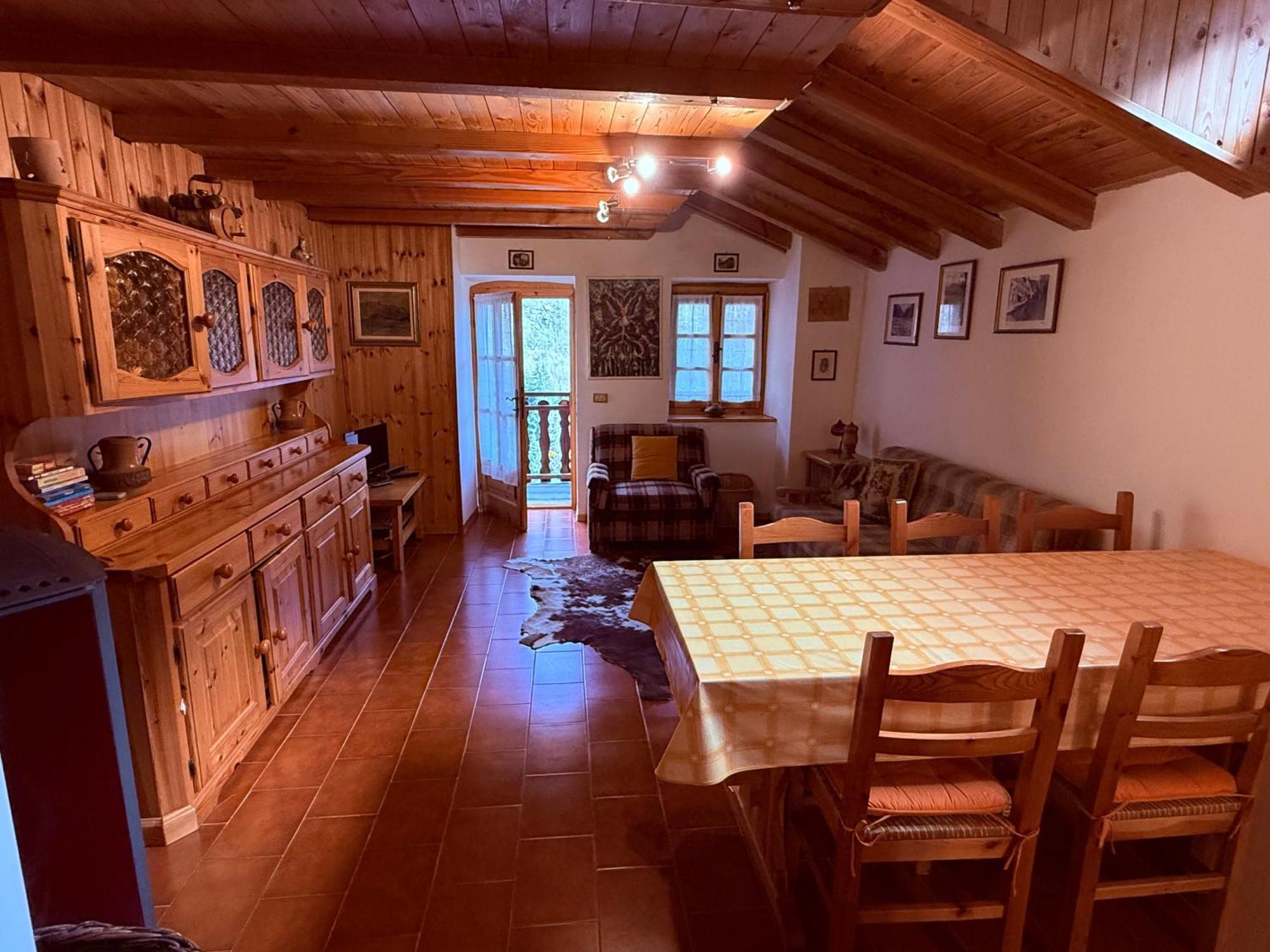 Casa Vacanze Nora Chamois Exterior foto