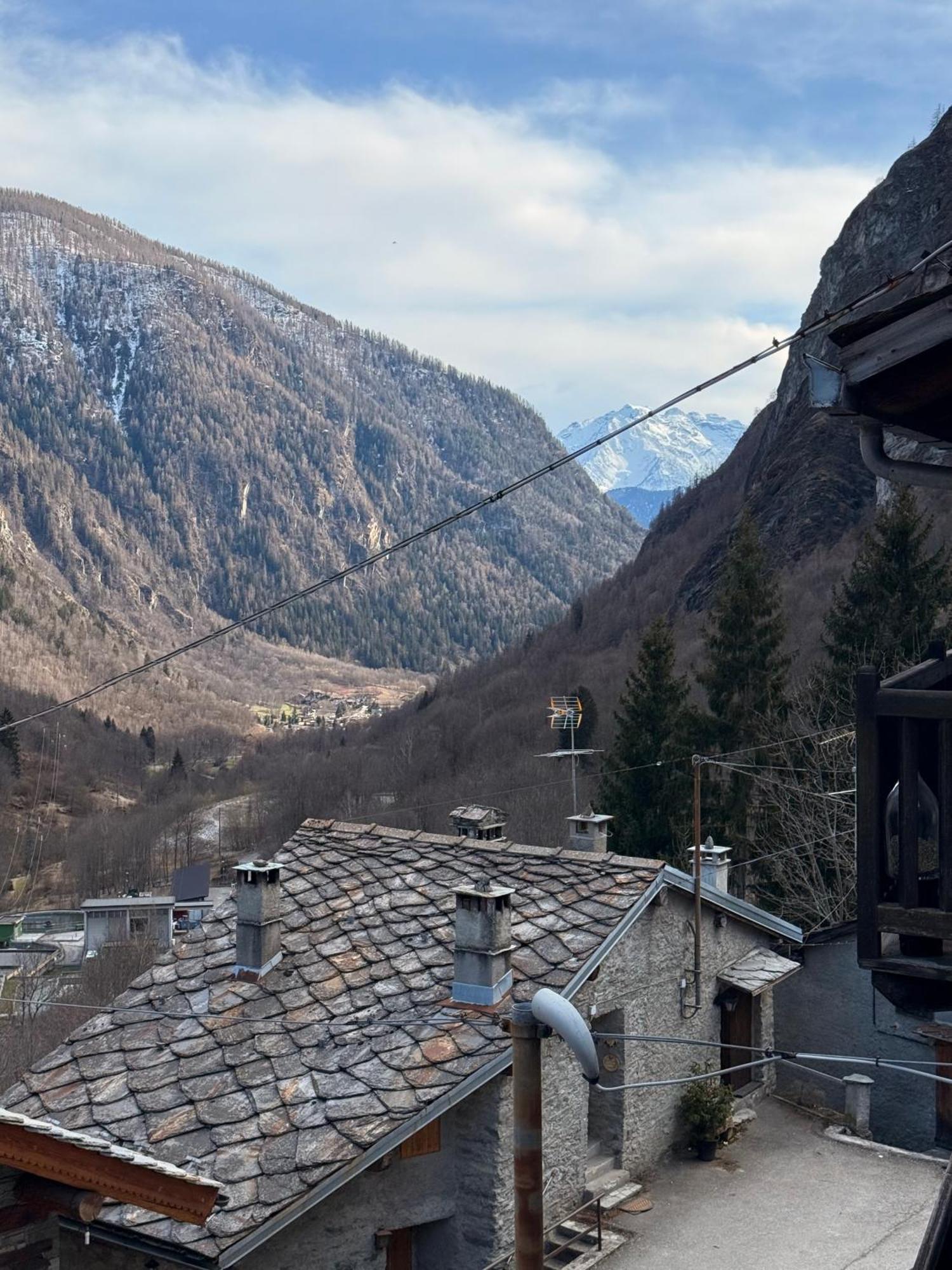 Casa Vacanze Nora Chamois Exterior foto