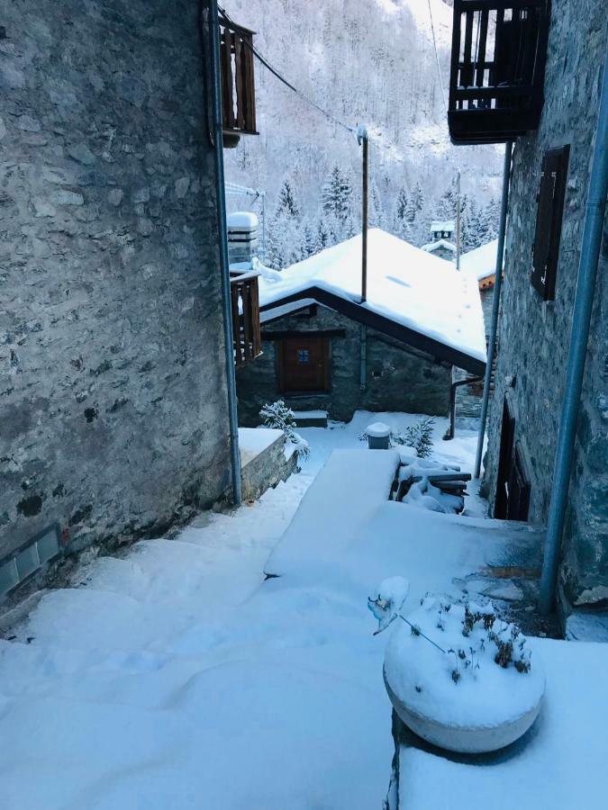 Casa Vacanze Nora Chamois Exterior foto
