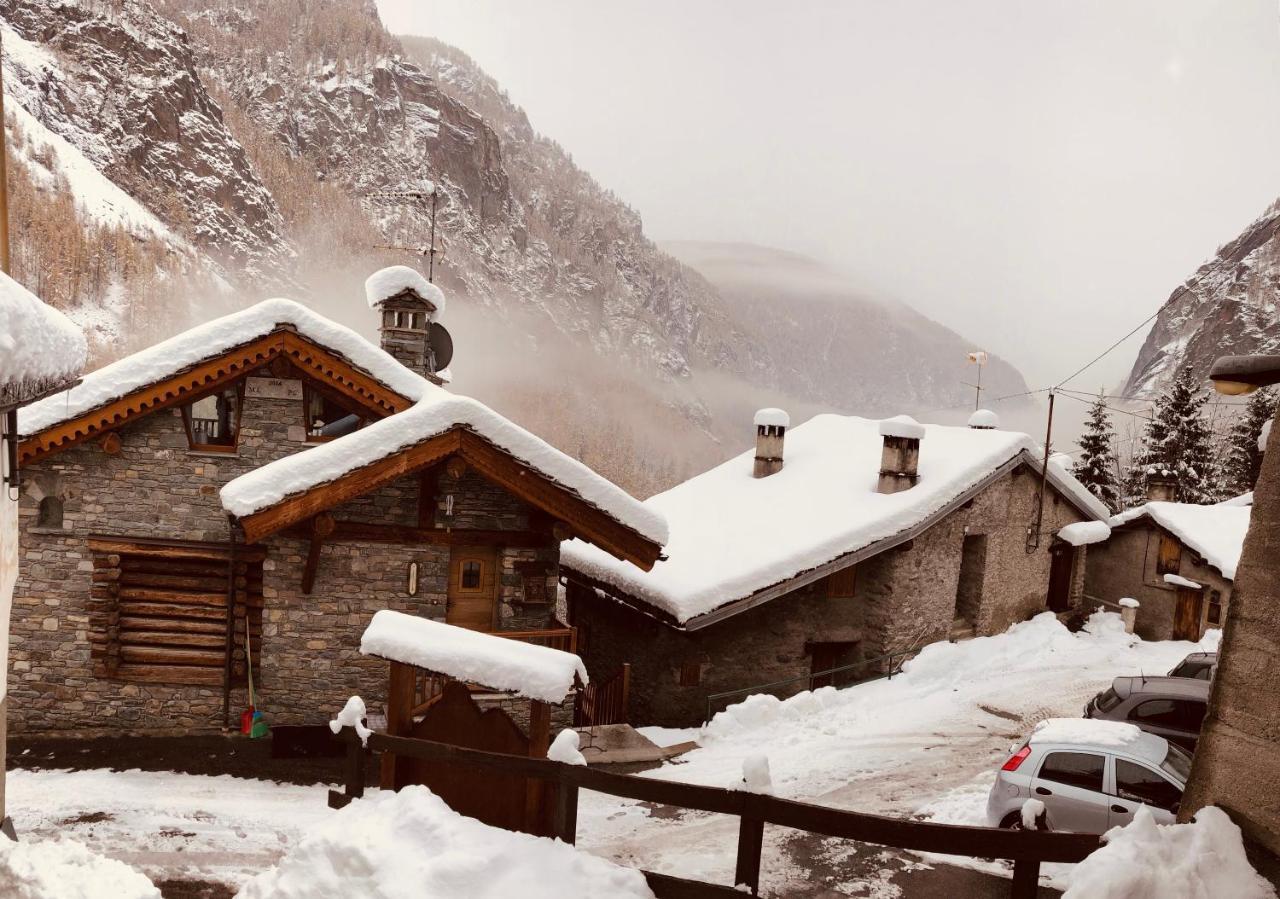 Casa Vacanze Nora Chamois Exterior foto